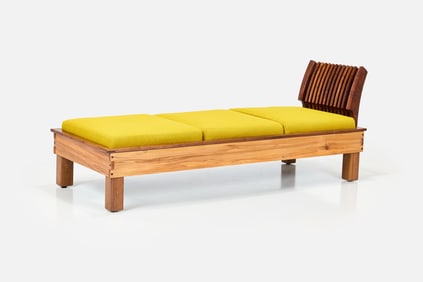Larry White, Daybed