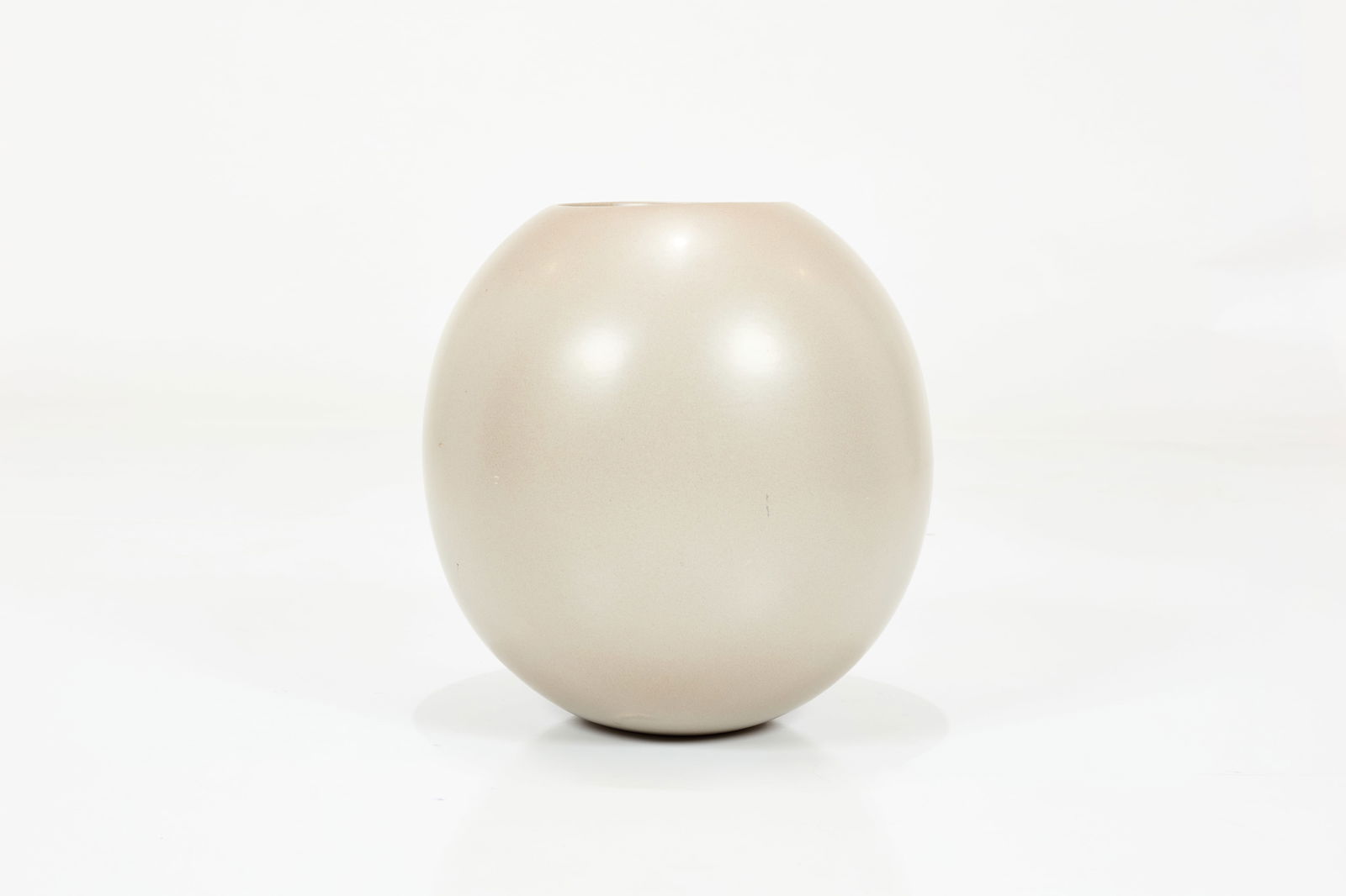 Marilyn Kay Austin, Large 'Egg' Planter (1 of 7)