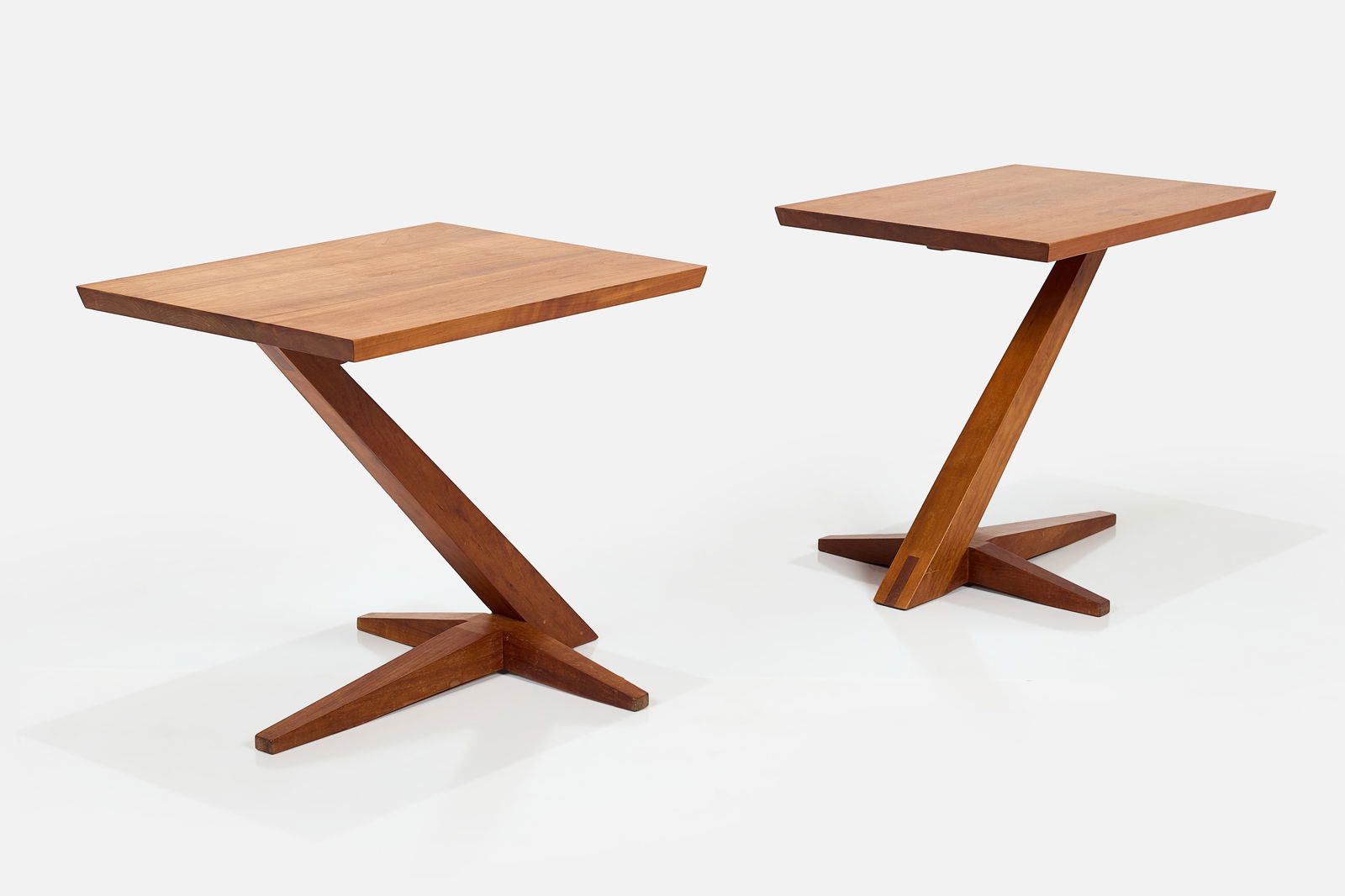 Thomas Moser, 'Edo' Side Tables (2): THOMAS MOSERPair of 'Edo' cantilevered side tables, 2010Cherry. Studio-made, Auburn, ME.Underside signed "THOS. MOSER CABINETMAKERS/AUBURN, MAINE/2010/TIM WITHERS". Each: 20&q