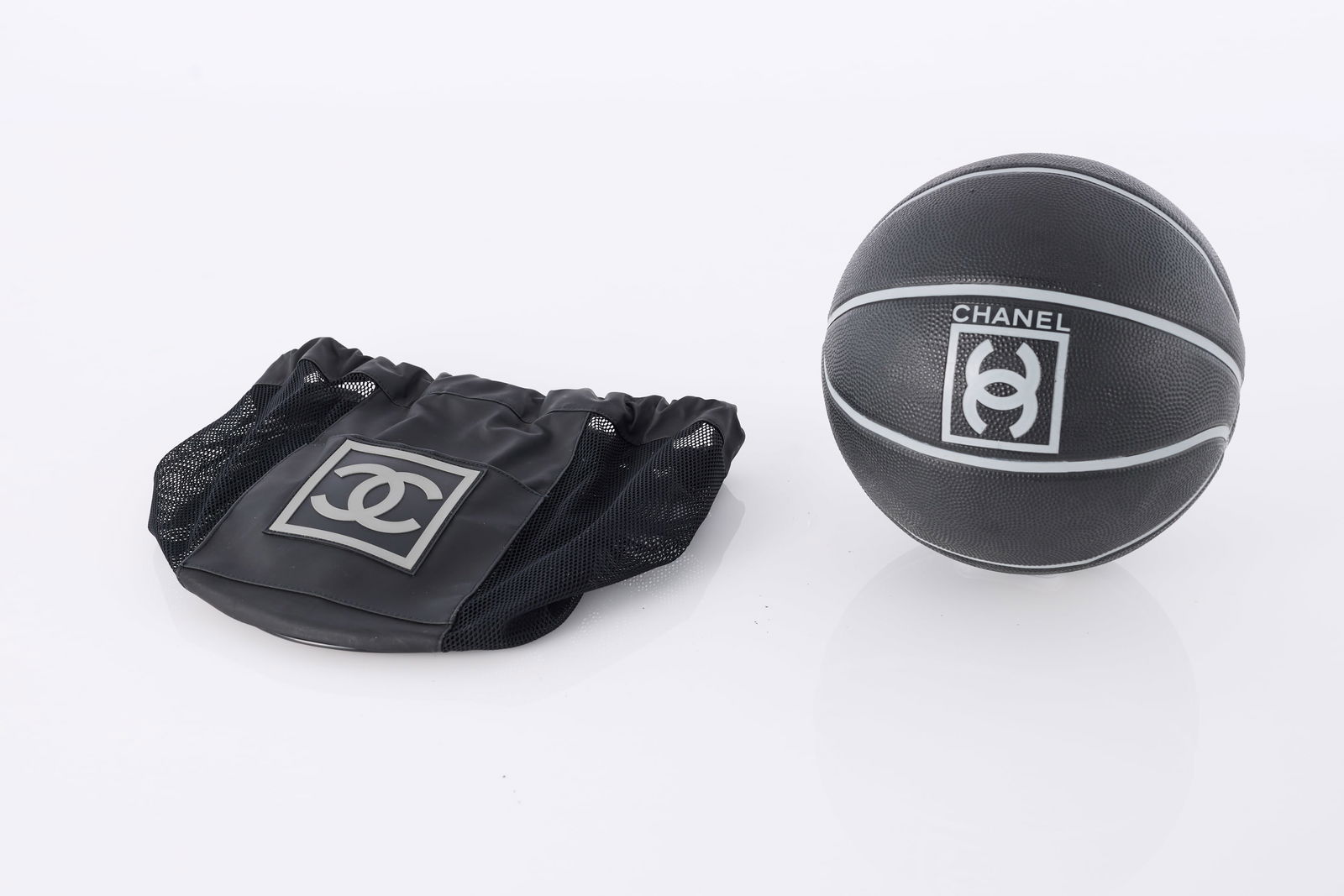 2004 Chanel Sports, Basketball with Carrying Bag (2) (1 of 12)