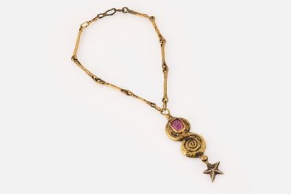 Pal Kepenyes, Necklace