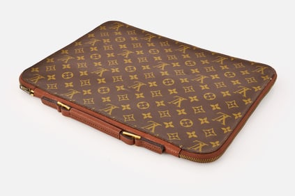 Louis Vuitton, Handled Document Portfolio