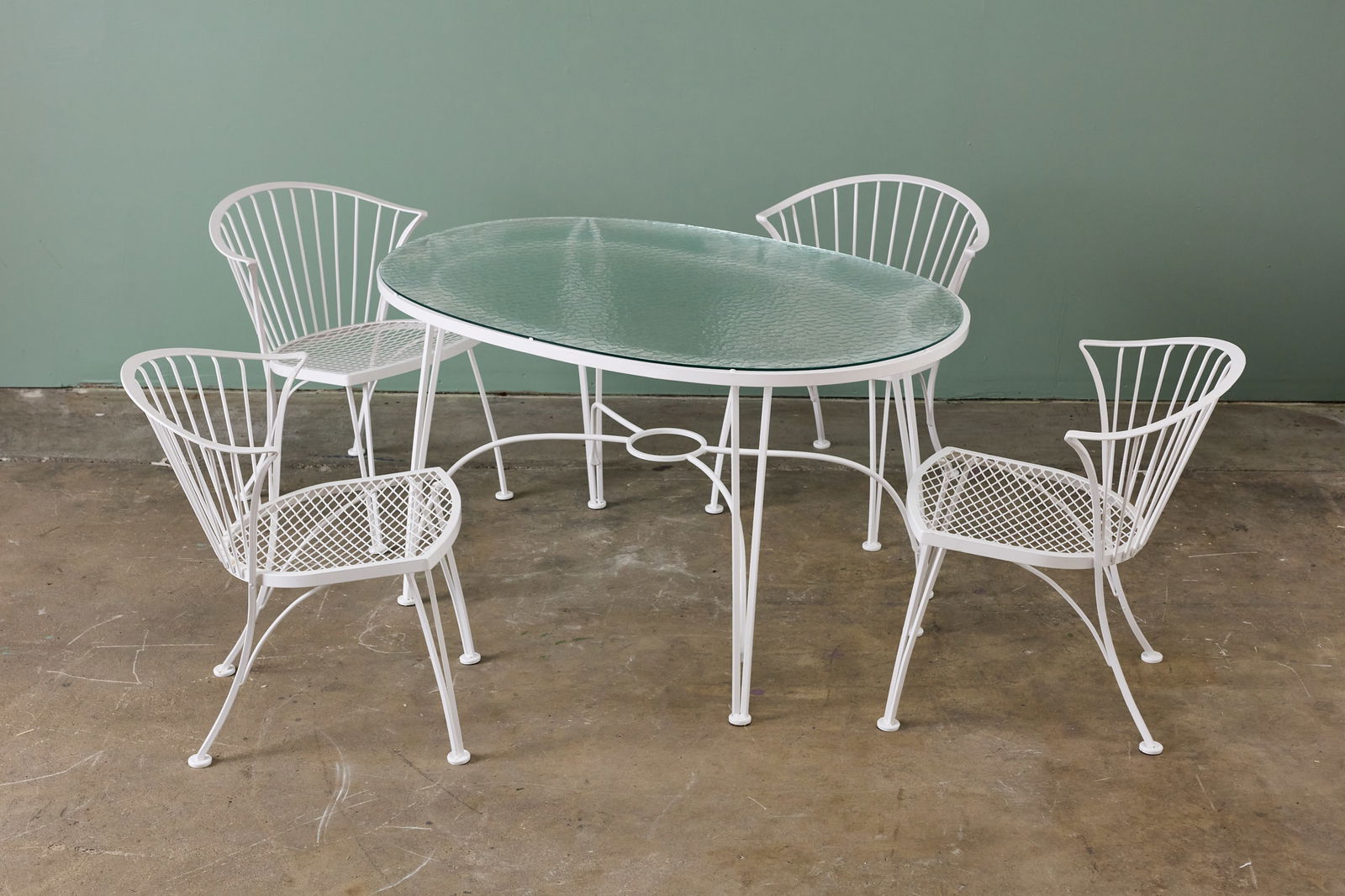Russell Woodard, 'Pinecrest' Dining Set (5) (1 of 11)