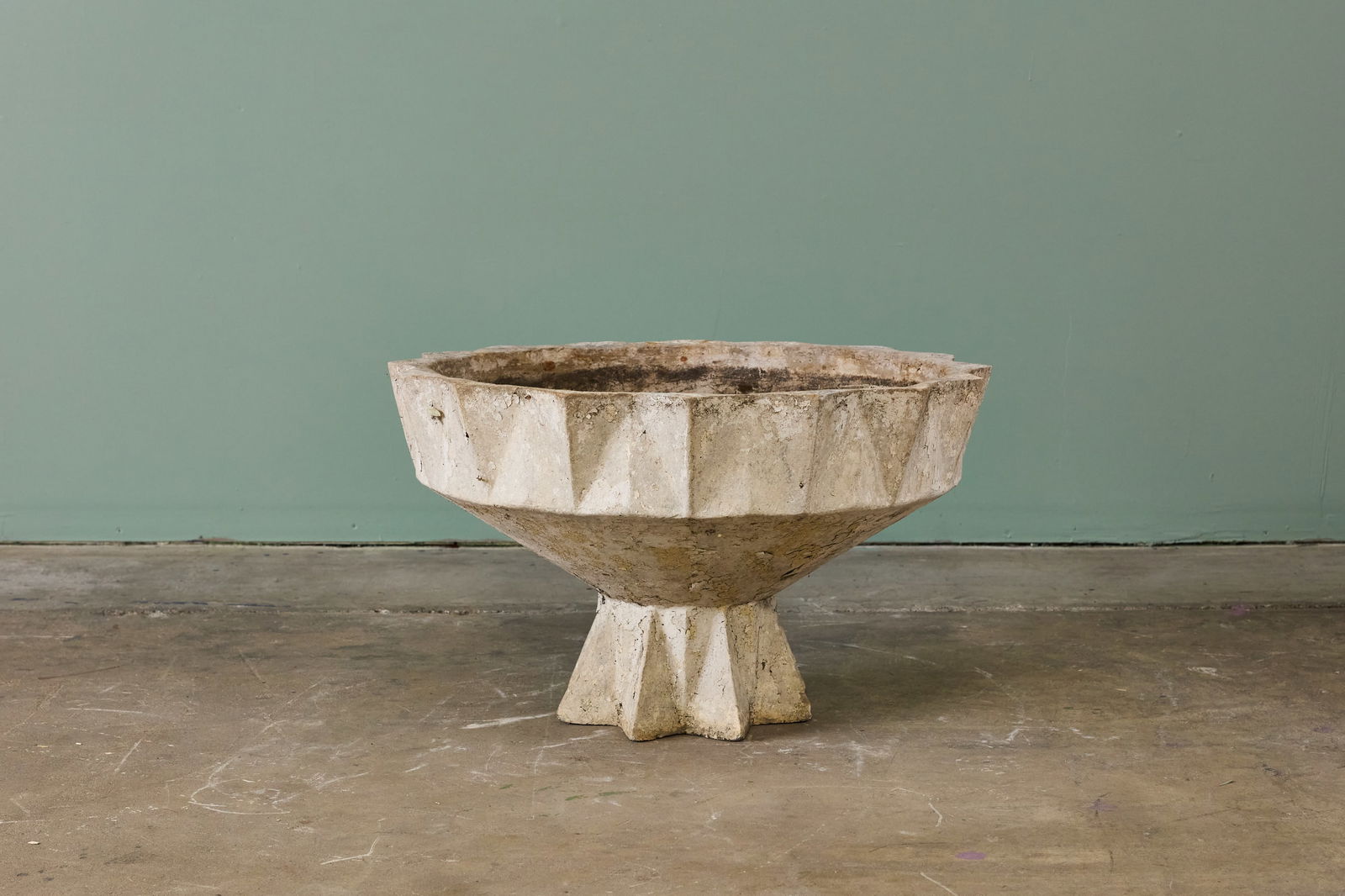 Willy Guhl Style, Geometric Planter (1 of 10)