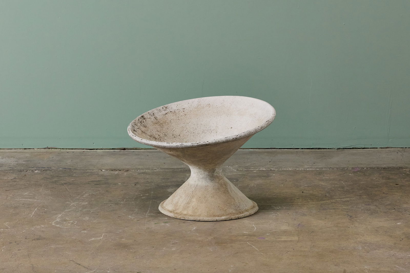 Willy Guhl, 'Off-Kilter' Planter (1 of 7)