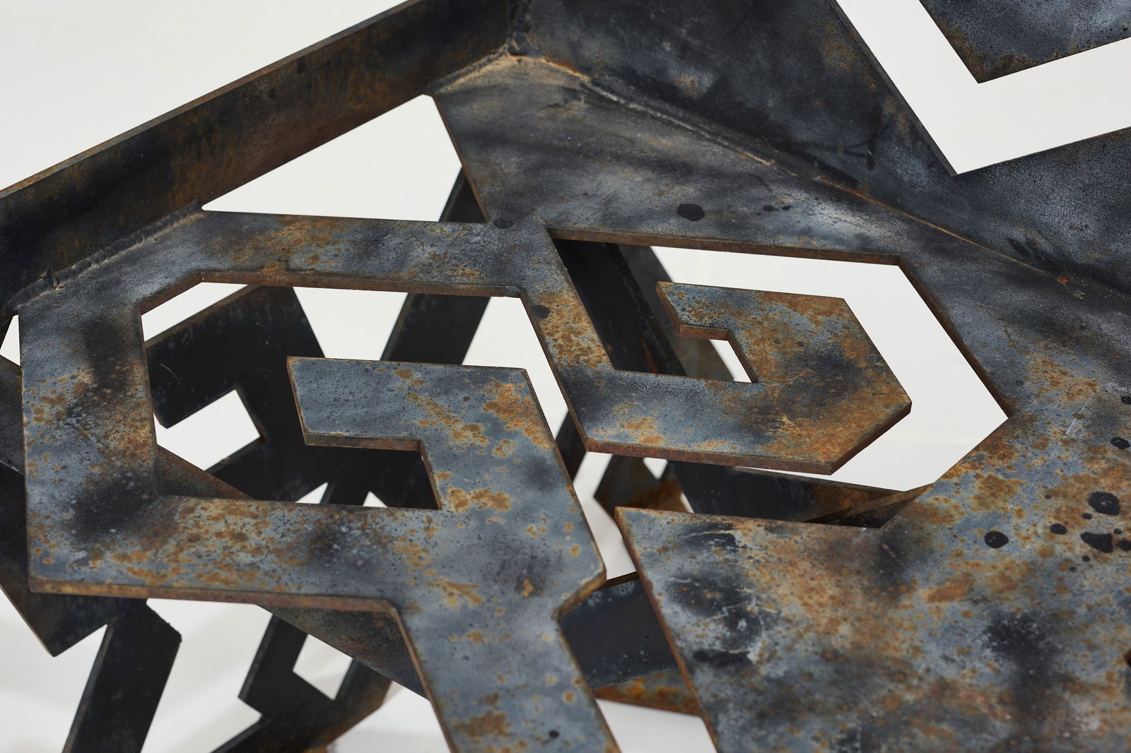 Postmodern, Settee - 7