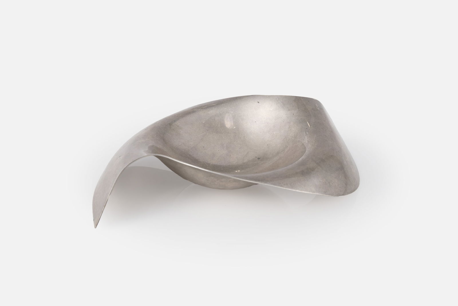 Allan Scharff, Trinket Dish: ALLAN SCHARFF Trinket dish, 1980s Sterling silver. Produced by Georg Jensen, Denmark. Signed "STERLING DENMARK GEORG JENSEN 1332 ALLAN SCHARFF" 1.75" H x 8.5" W x