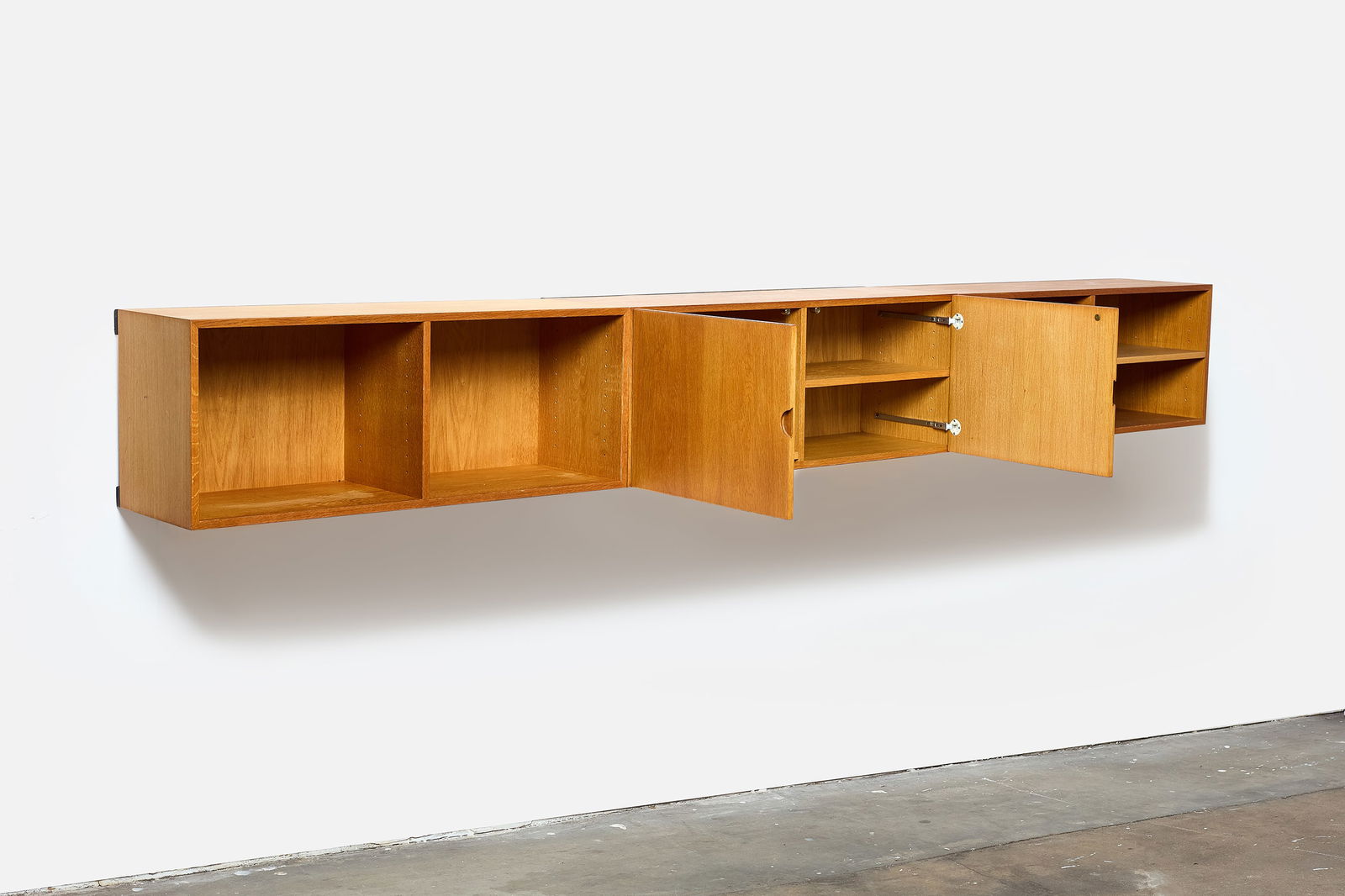 Bramin, Wall-Mount Cabinets (3) - 3