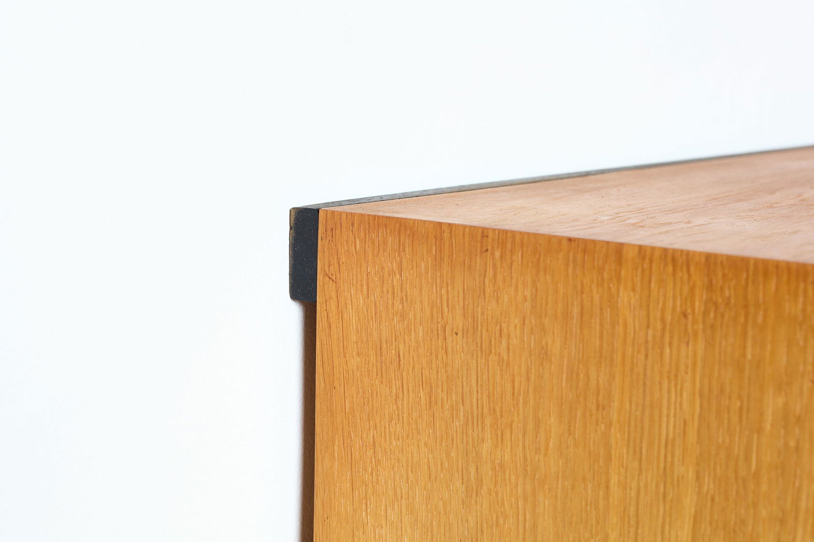 Bramin, Wall-Mount Cabinets (3) - 6