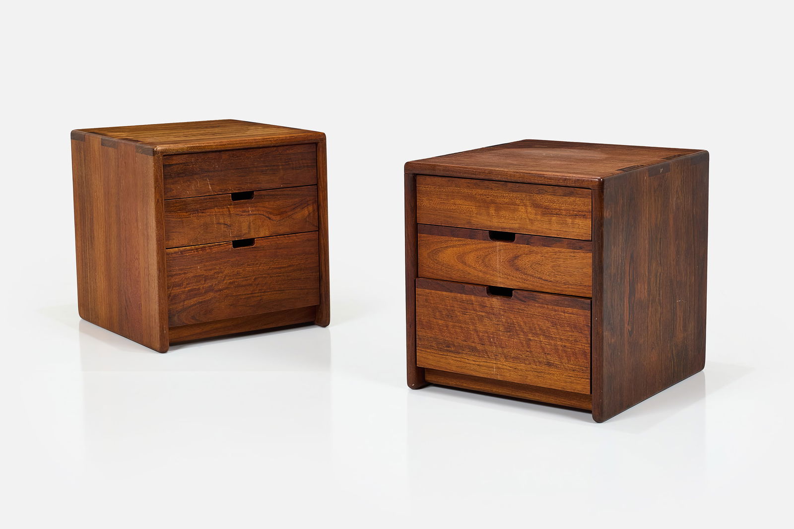 Gerald McCabe, Nightstands (2) (1 of 6)