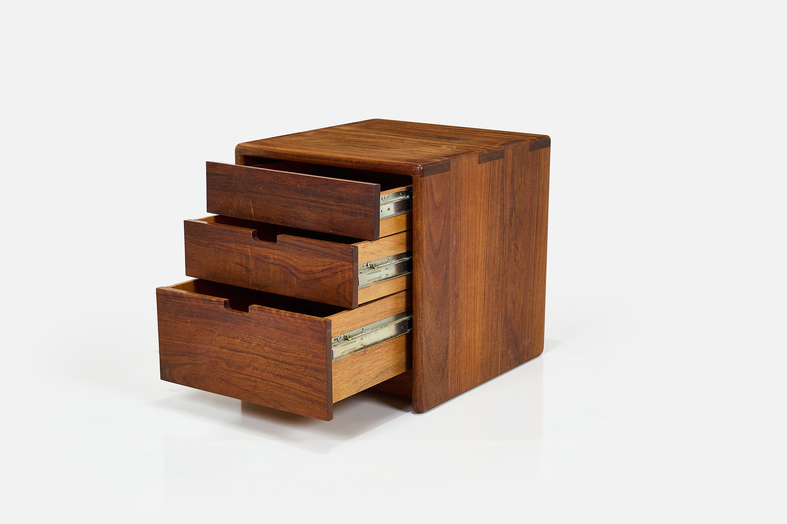 Gerald McCabe, Nightstands (2) - 2