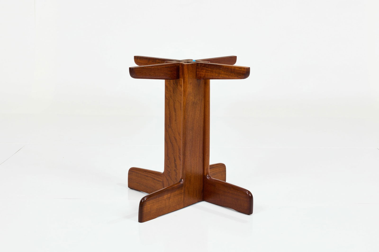 Gerald McCabe, Dining Table - 3