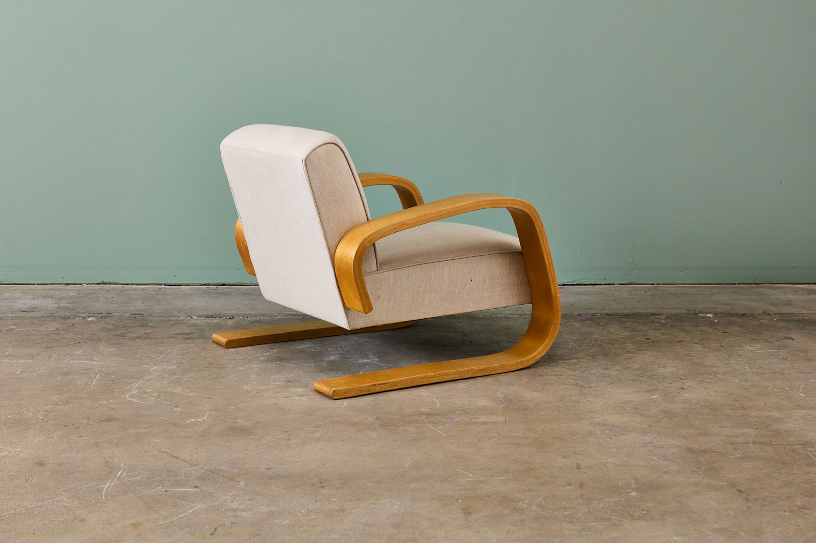 Alvar Aalto, 'Tank' Chair - 2