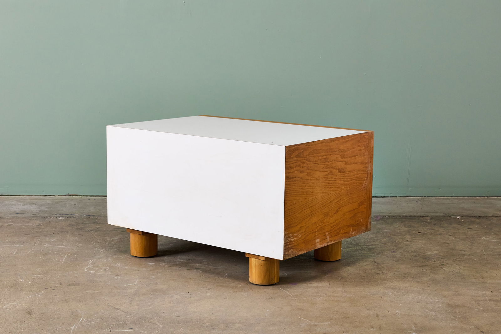 Modern, Flat File - 3