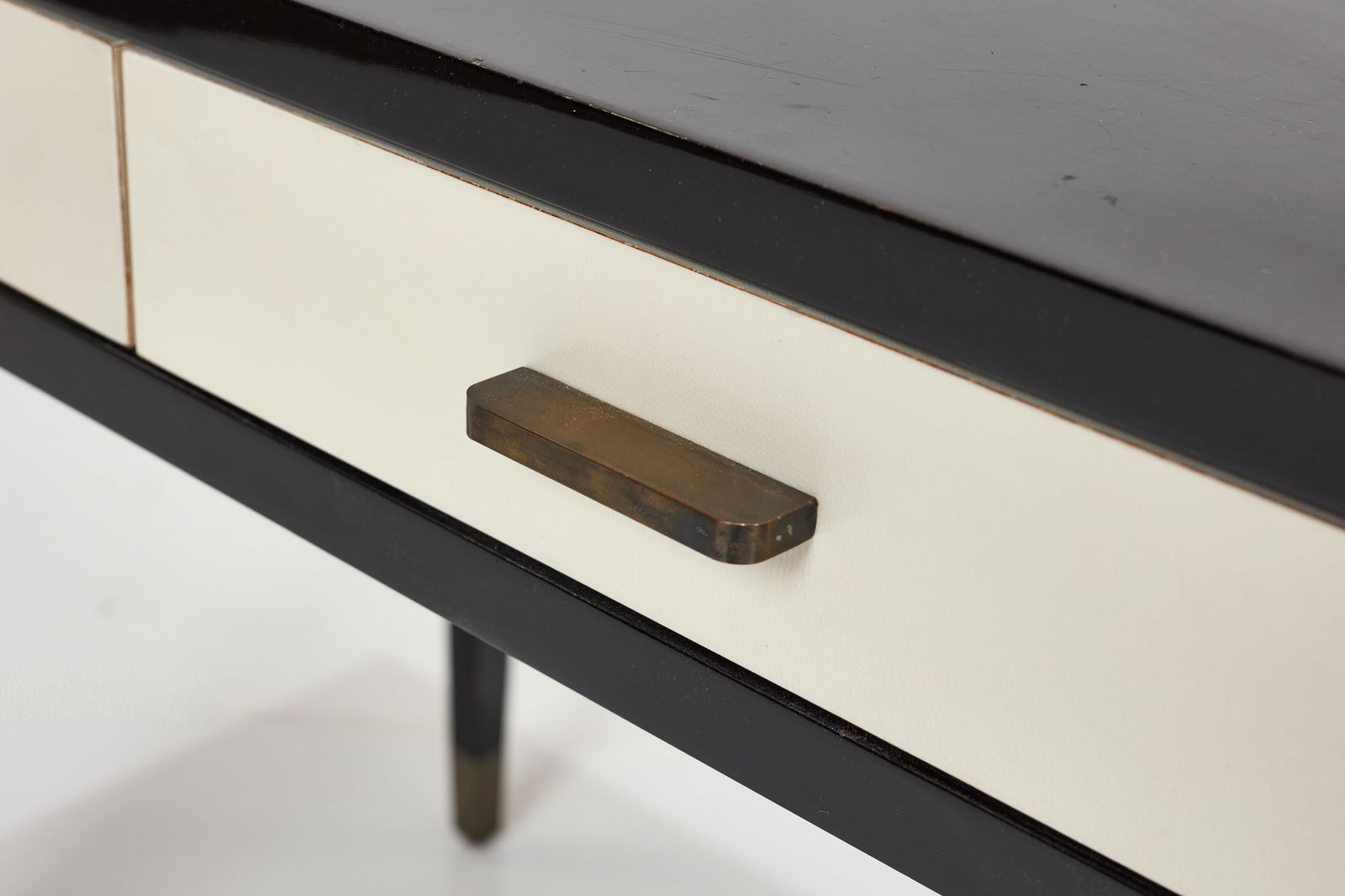 Michael S. Smith, Consoles (2) - 4