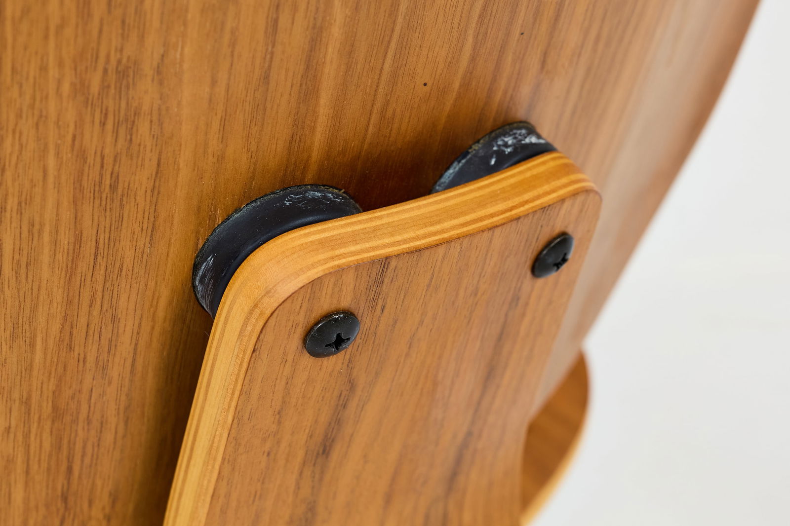 Charles + Ray Eames, 'LCW' Chairs (2) - 7