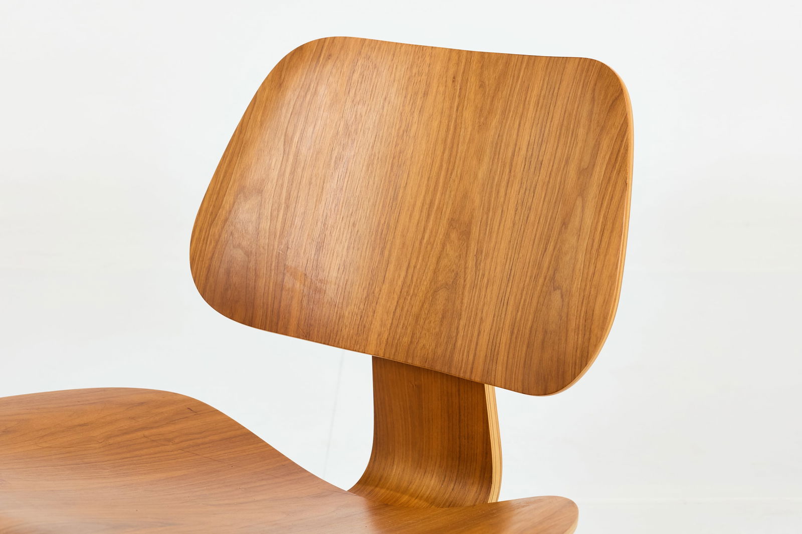 Charles + Ray Eames, 'LCW' Chairs (2) - 8