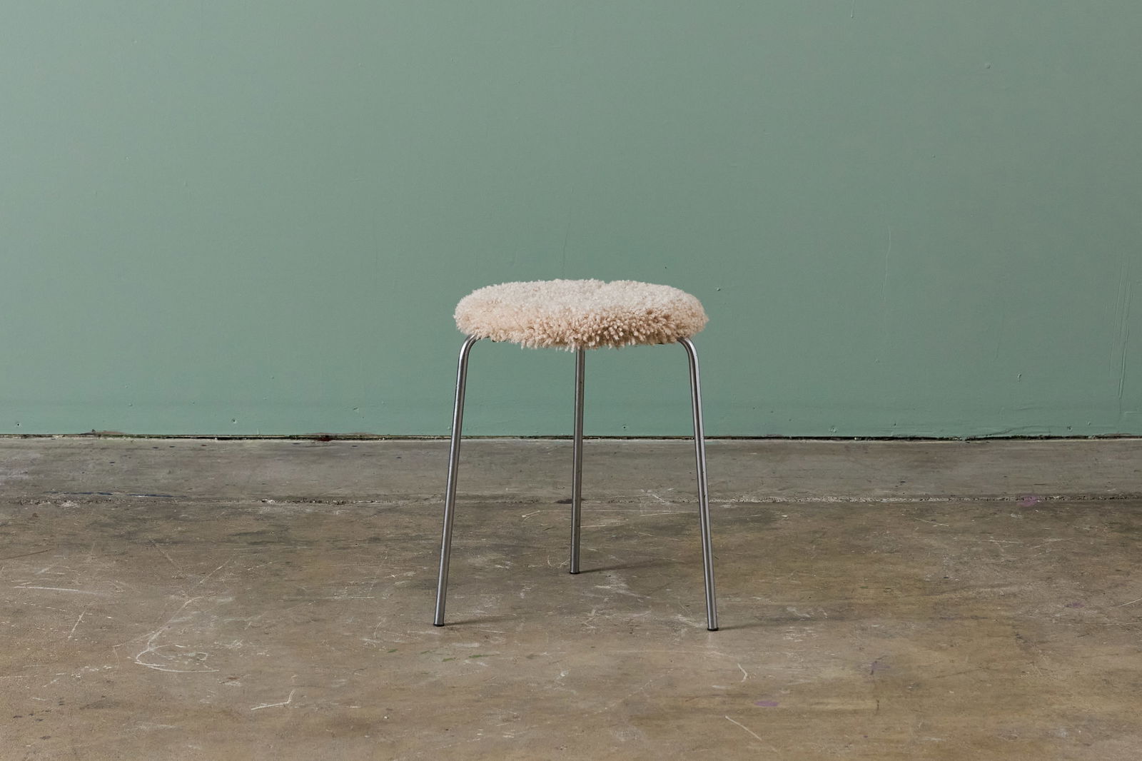 Arne Jacobsen, Stacking Stools (2) - 4