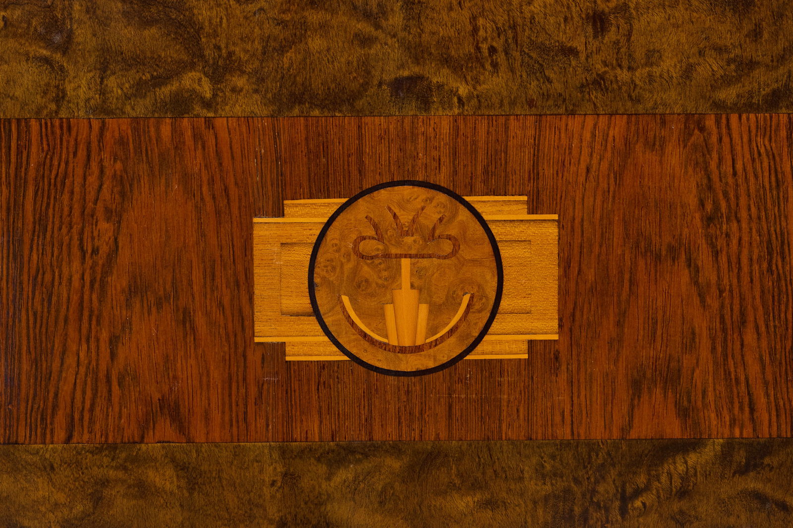 Art Deco, Raised Cabinet - 5