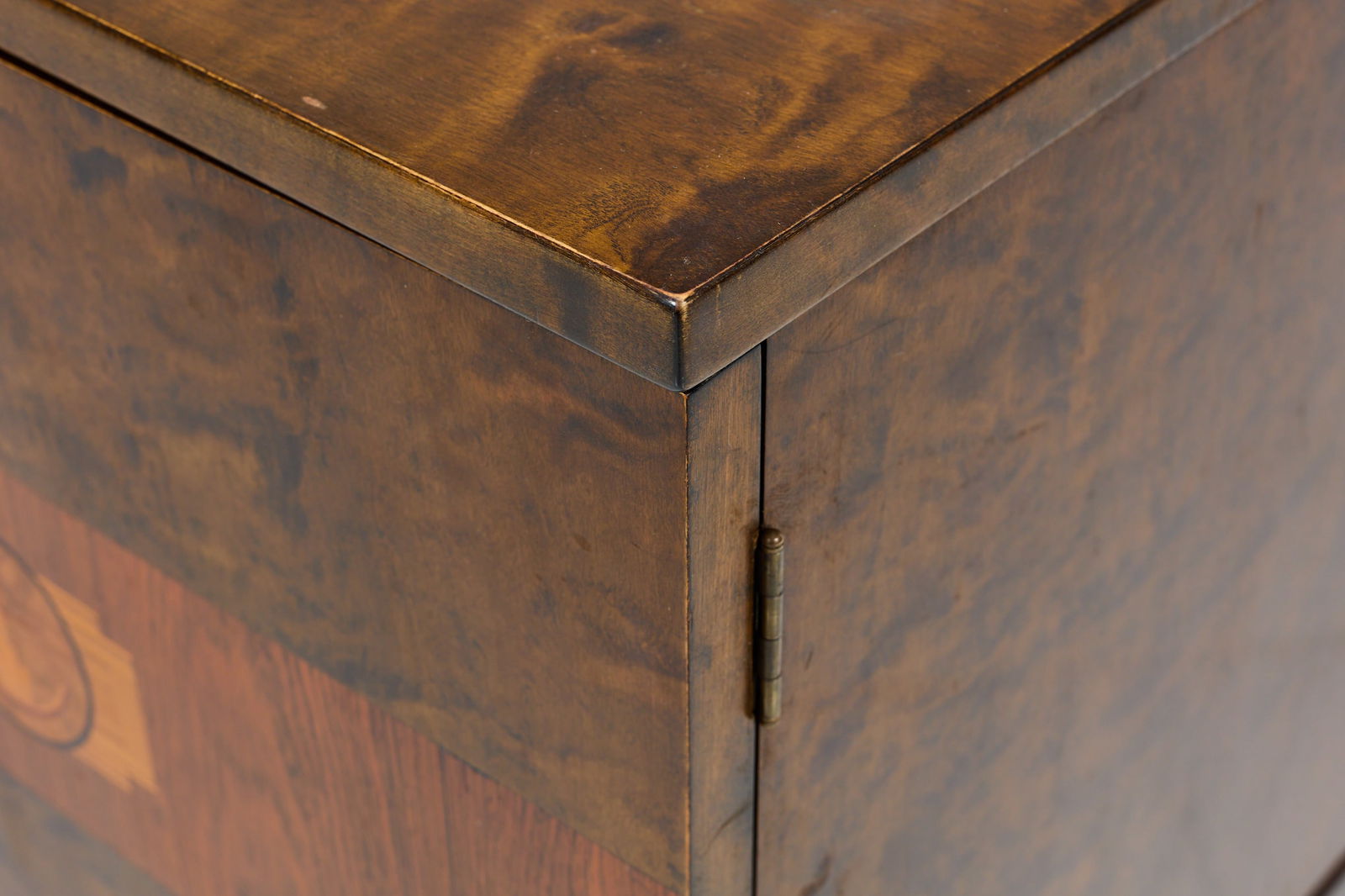 Art Deco, Raised Cabinet - 8