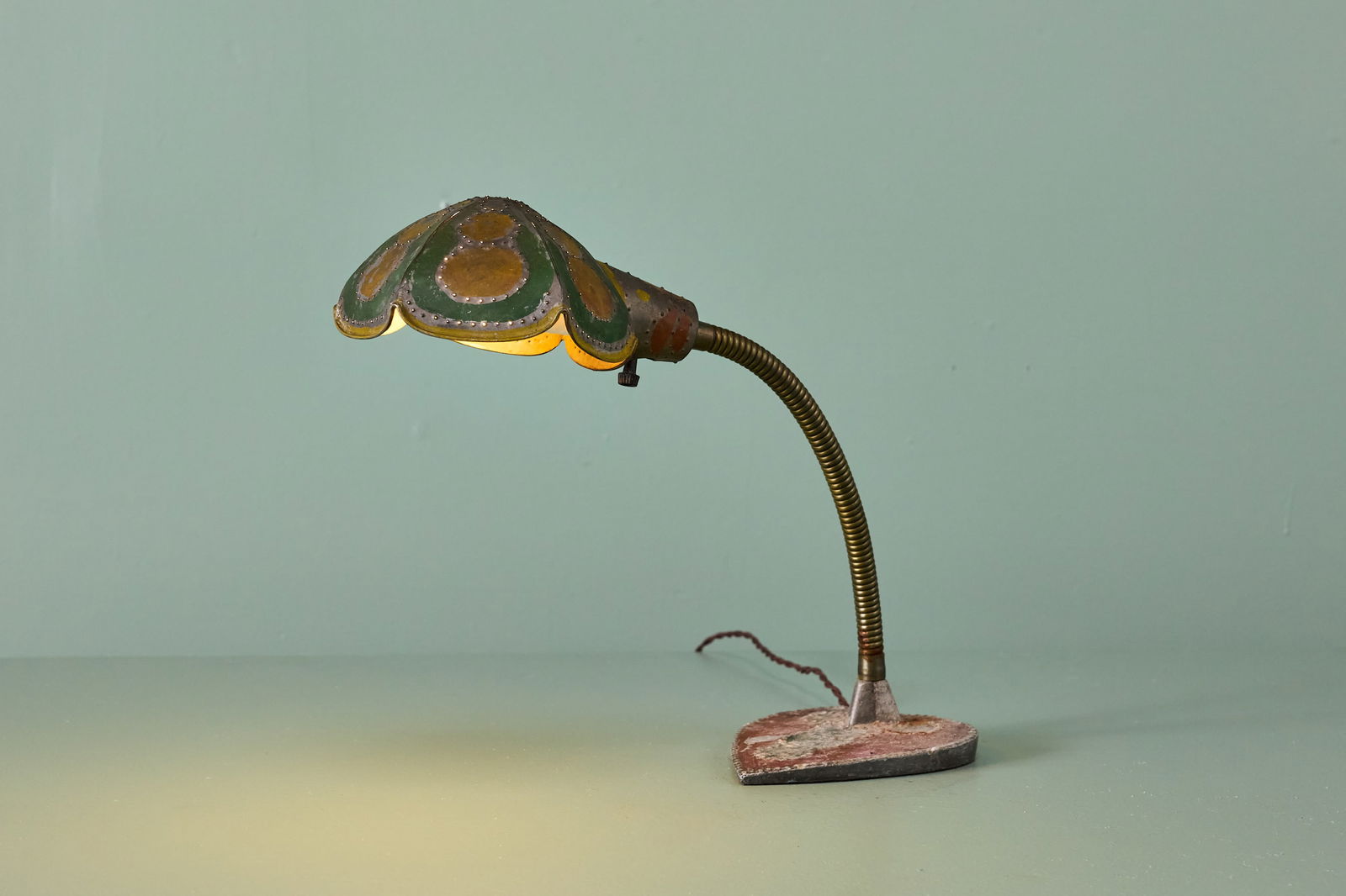 La Posada Hotel, Pierced Metal Desk Lamp: LA POSADA HOTEL Desk lamp, 1930 Painted and pierced tin, brass. 14" H x 6" W x 15" D Provenance: Original furnishing from the La Posada Hotel, Winslow AZ.