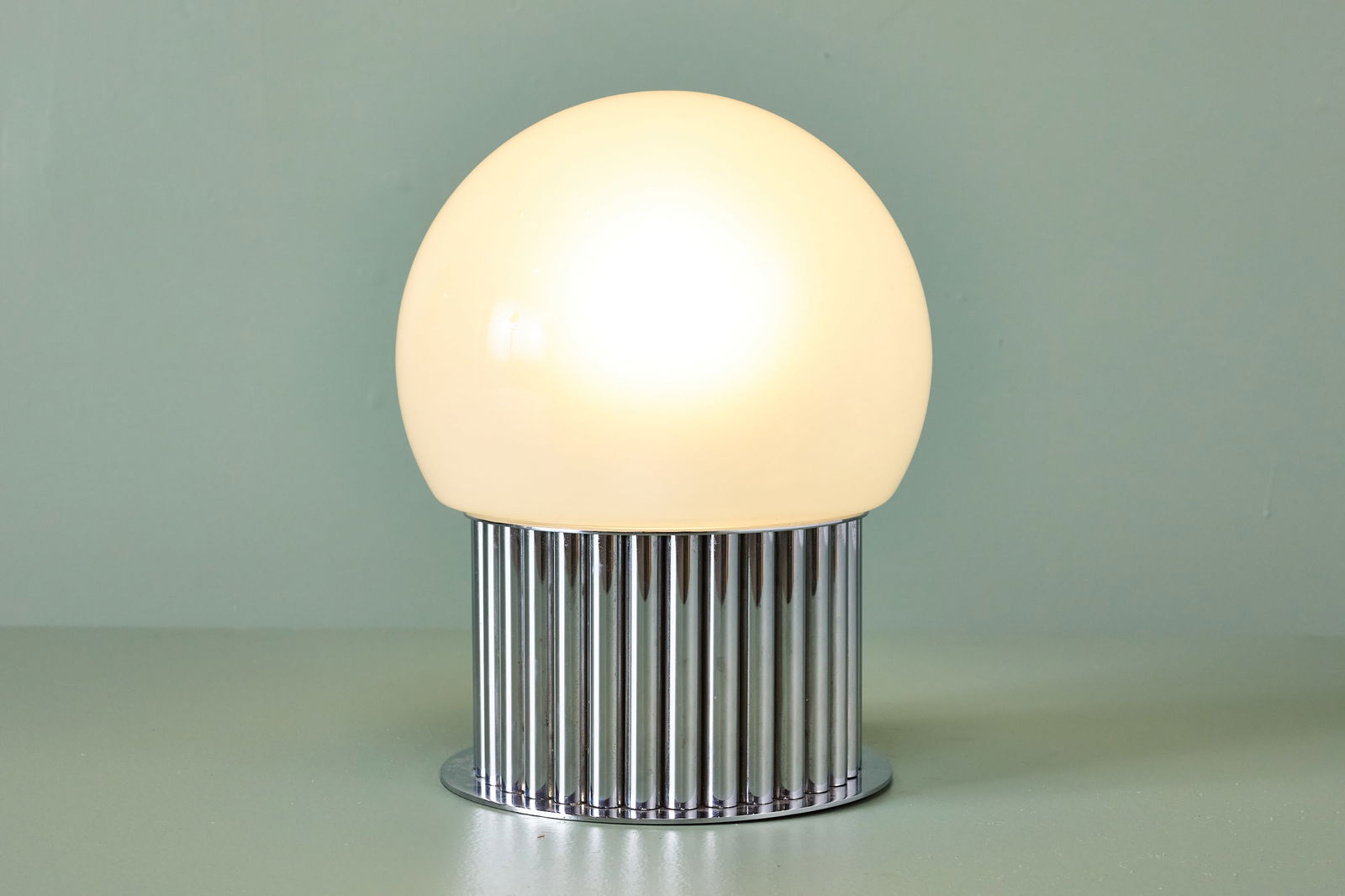Modern, Globe Table Lamp (1 of 5)