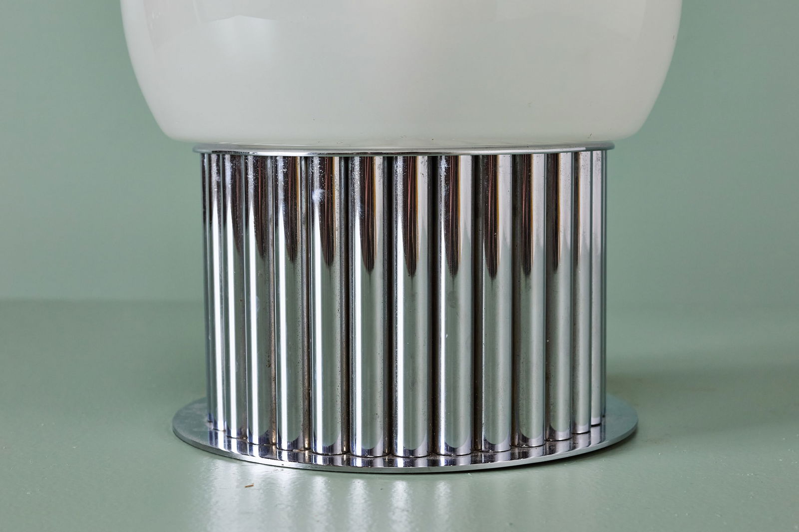 Modern, Globe Table Lamp - 3