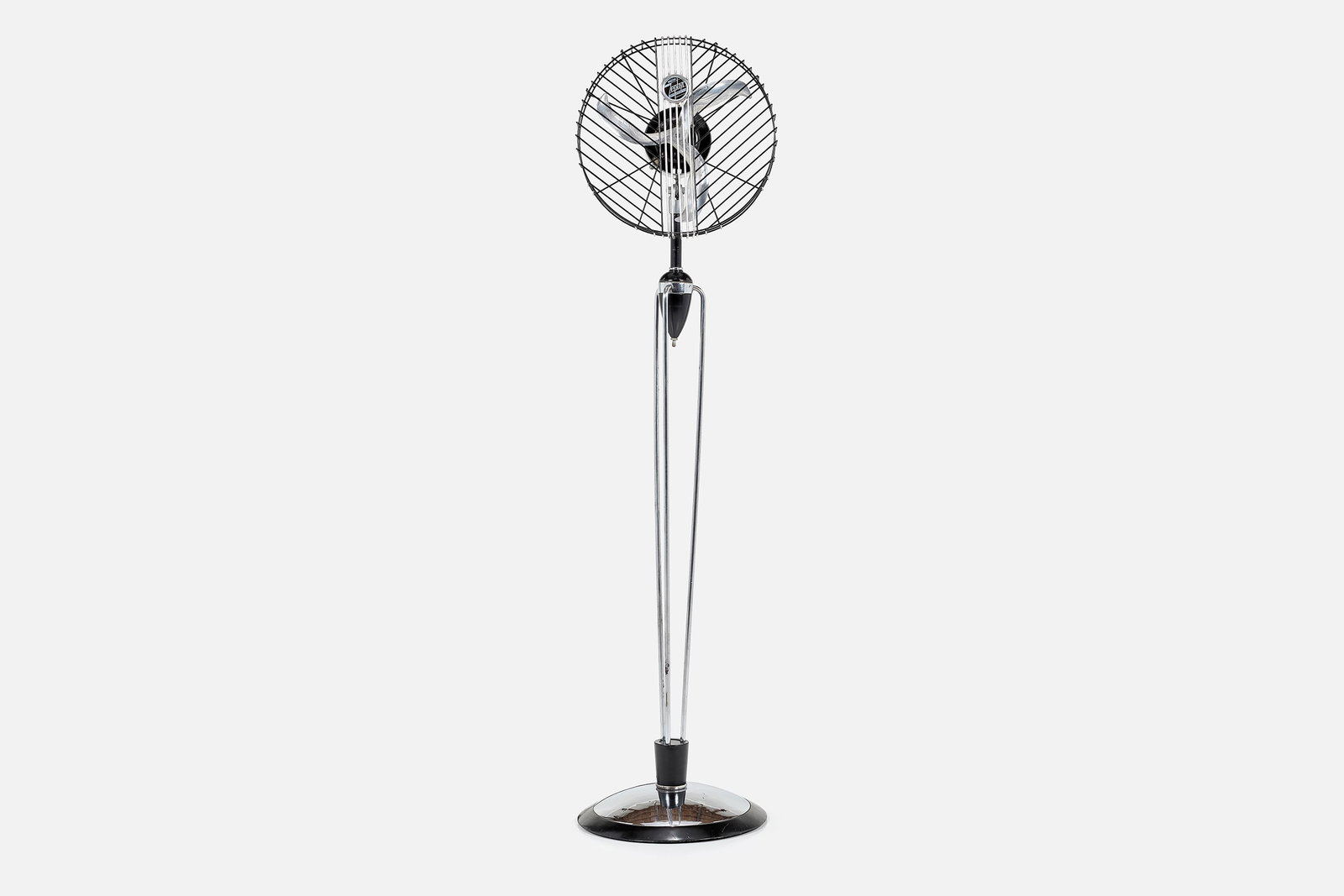Robert Budlong, 'Zephyr Prince' Pedestal Fan: ROBERT BUDLONG 'Zephyr Prince' pedestal fan, 1936 Steel, cast aluminum. Produced by Edgar T. Ward Co., Chicago, IL. 70" H x 18" Diameter 