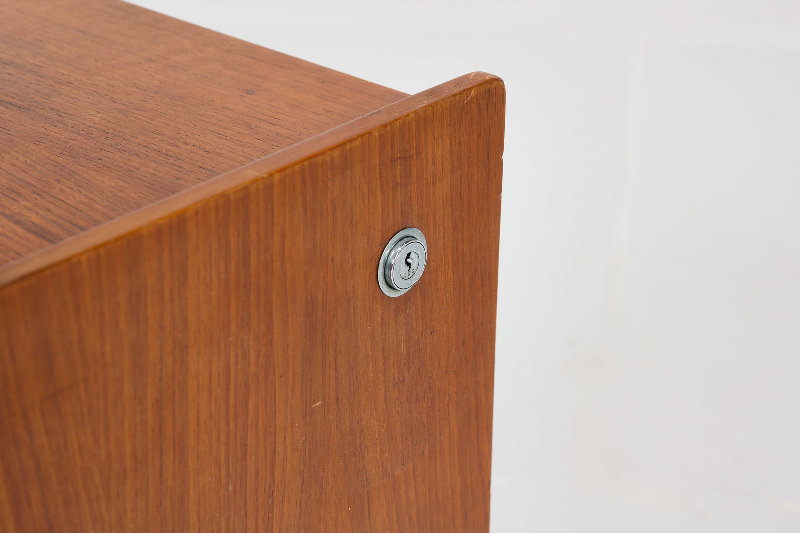 Gio Ponti, Desk - 11