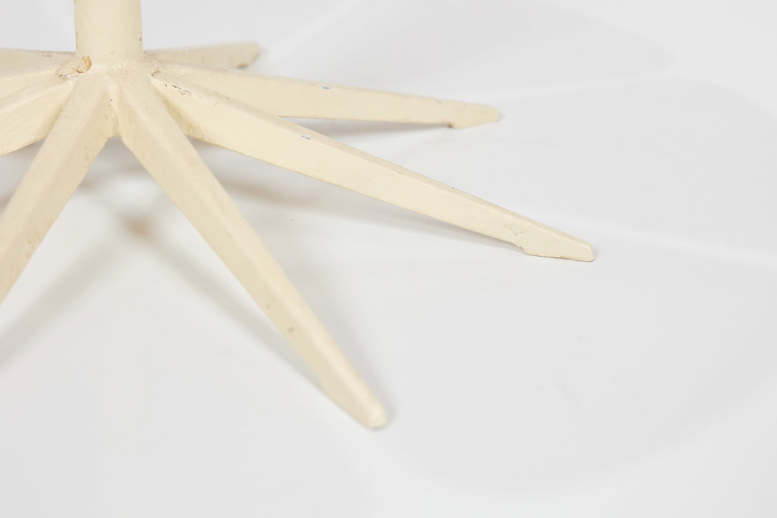 Richard Schultz, 'Petal' Side Table - 9