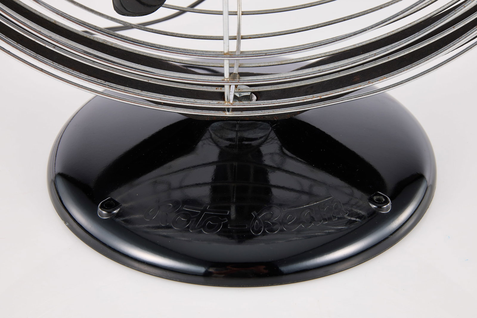 Max Weber, Roto-Beam Table Fan - 11