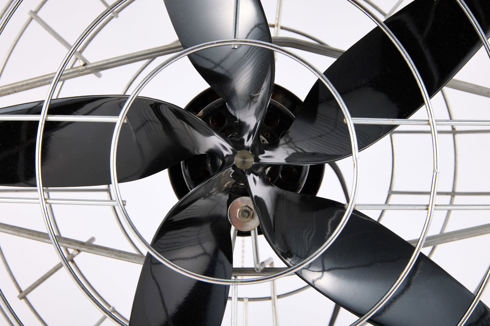 Max Weber, Roto-Beam Table Fan - 12