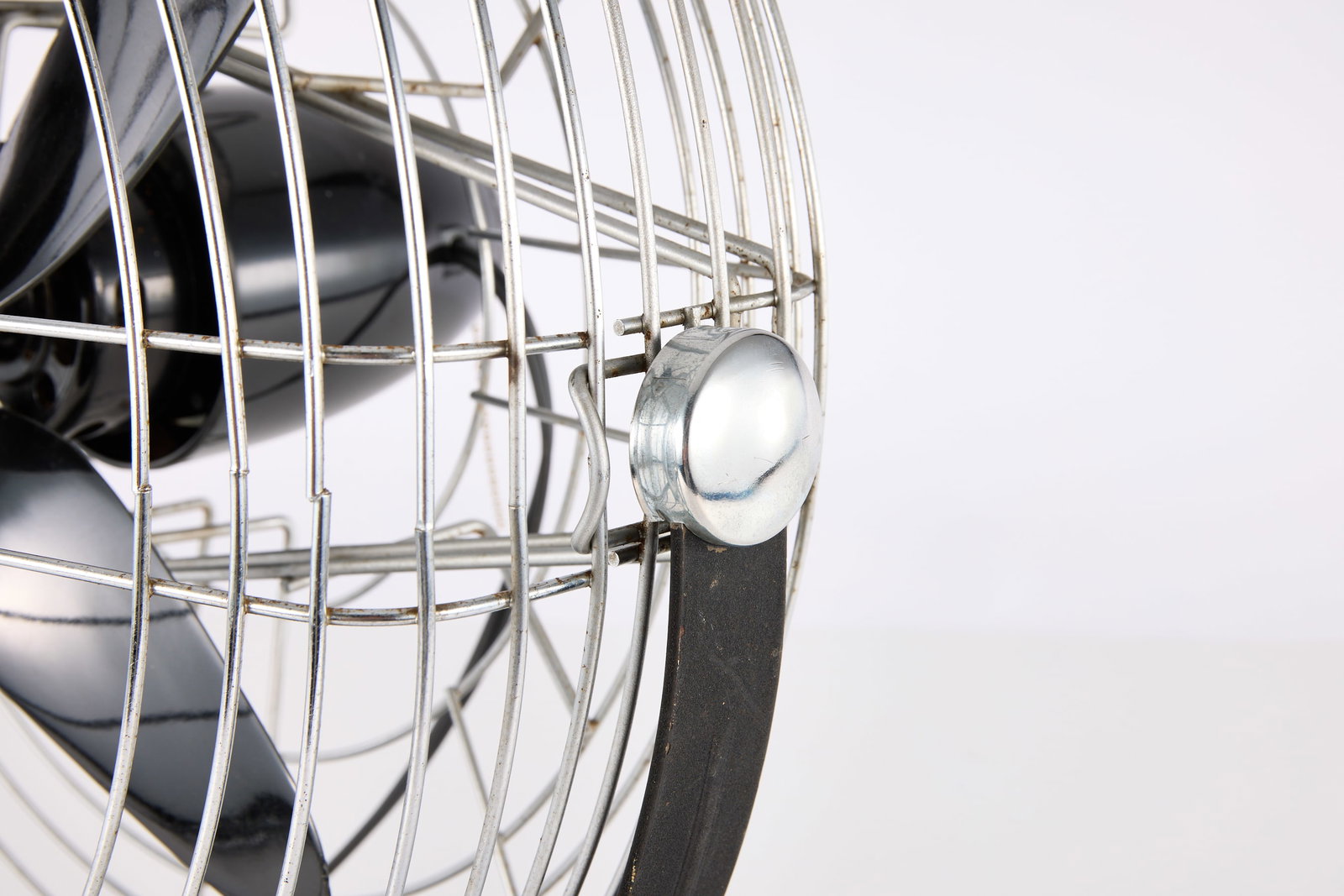 Max Weber, Roto-Beam Table Fan - 7