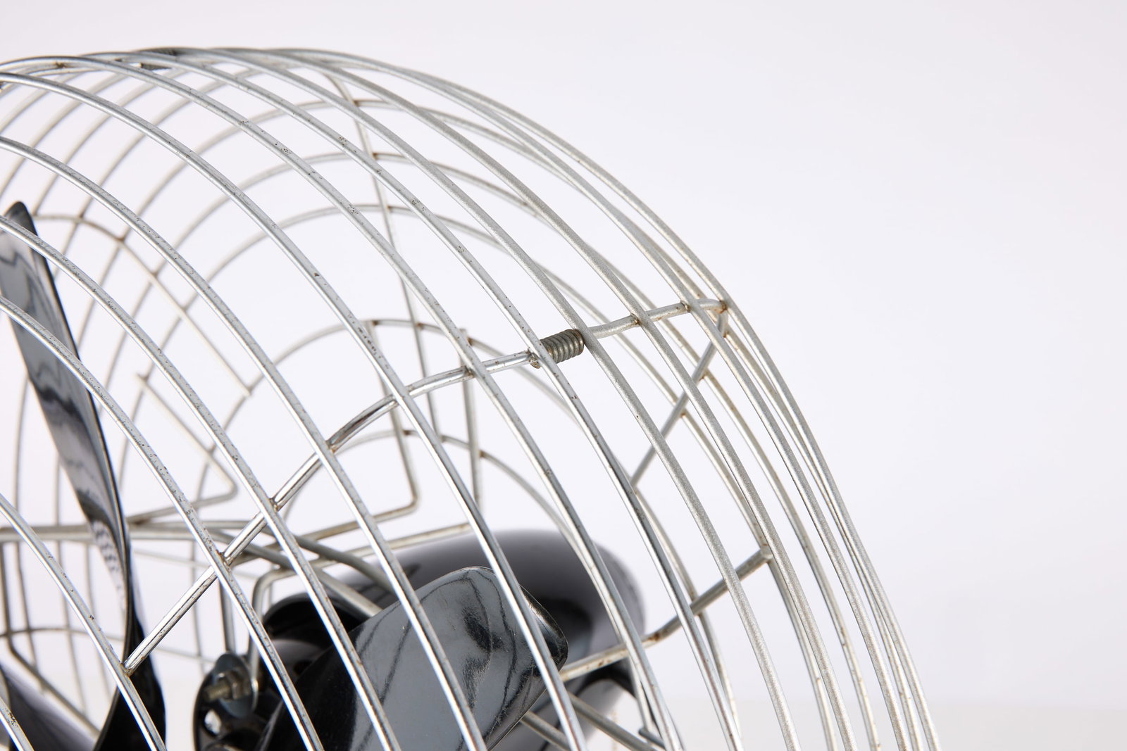 Max Weber, Roto-Beam Table Fan - 9