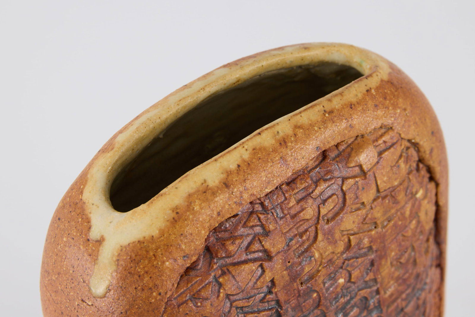 Joel Edwards, Vase - 12