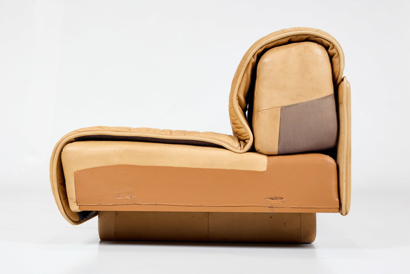 DeSede, Armless Sofa - 10
