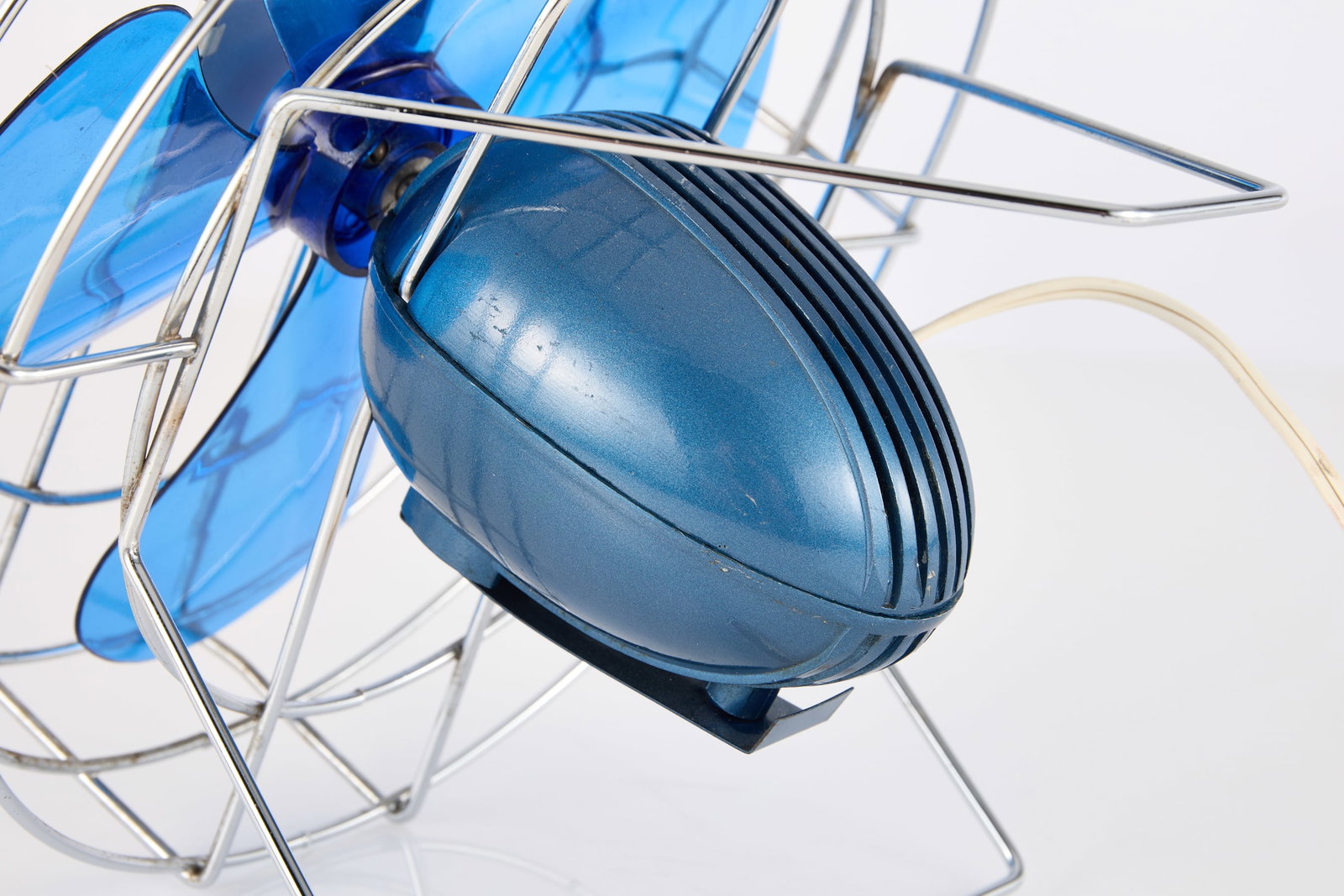 Modern, Table Fans (3) - 18