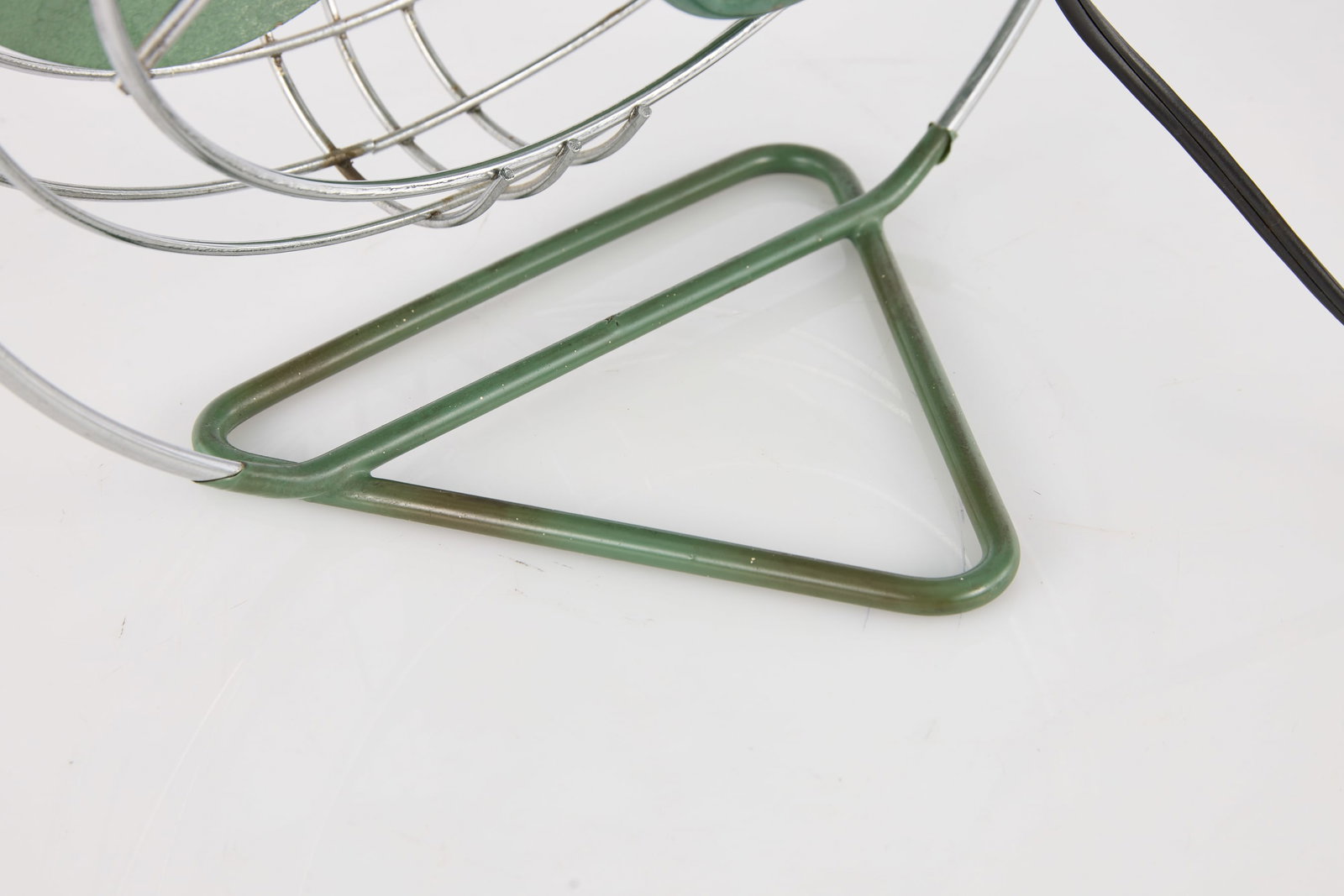 Modern, Table Fans (3) - 6