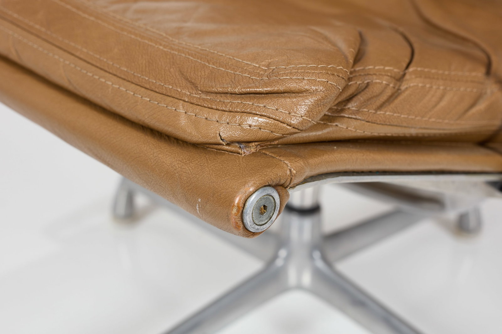 Charles + Ray Eames, 'Softpad' Lounge Chairs (2) - 11