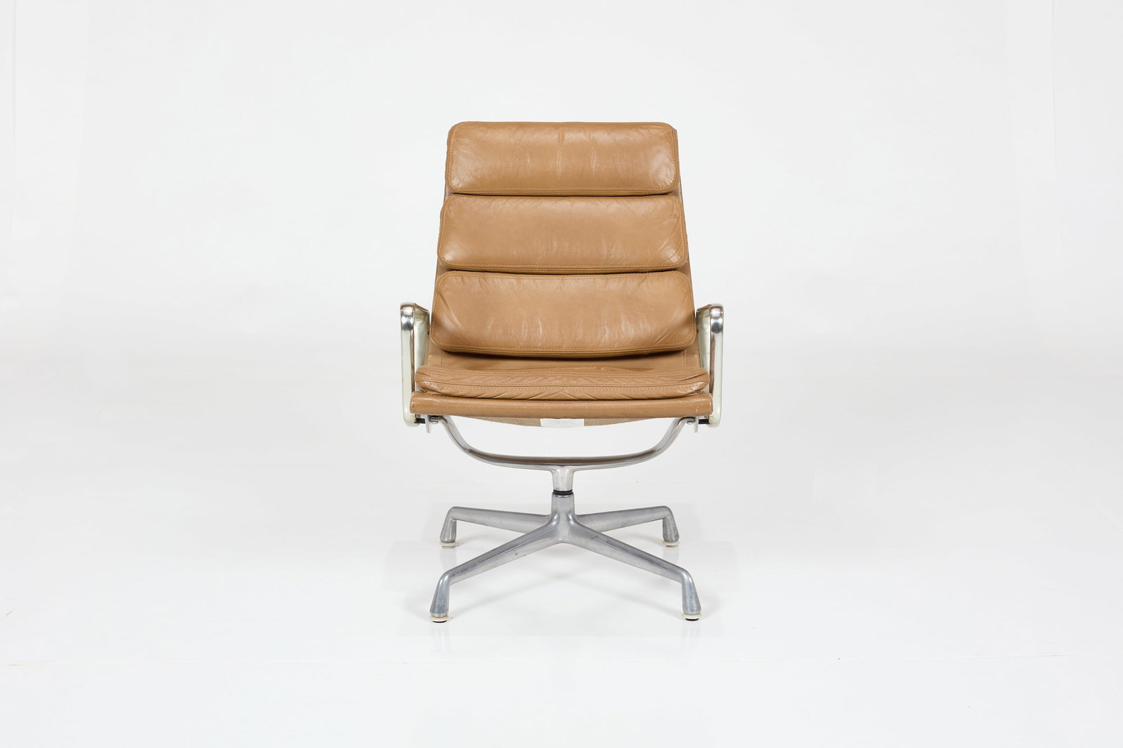 Charles + Ray Eames, 'Softpad' Lounge Chairs (2) - 2