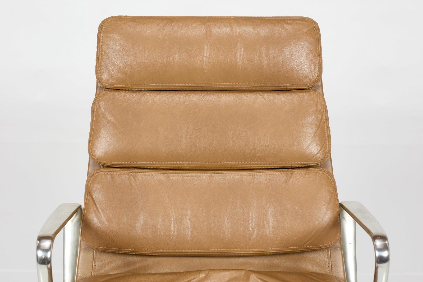 Charles + Ray Eames, 'Softpad' Lounge Chairs (2) - 8