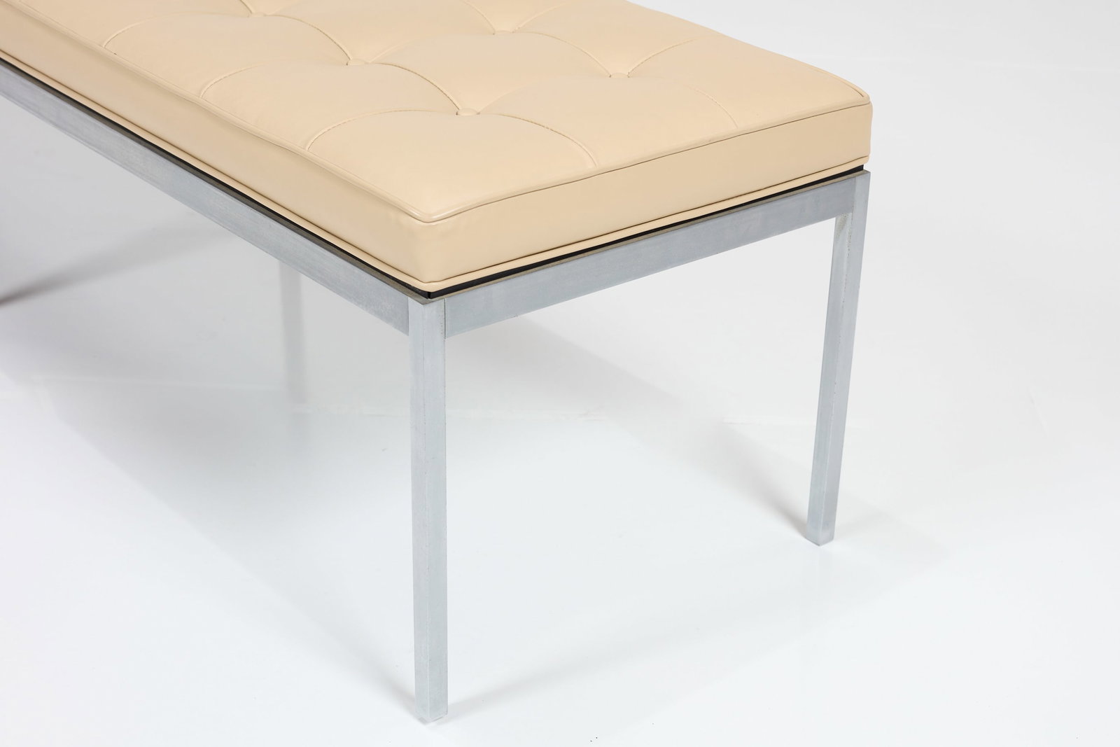 Florence Knoll, Bench - 7