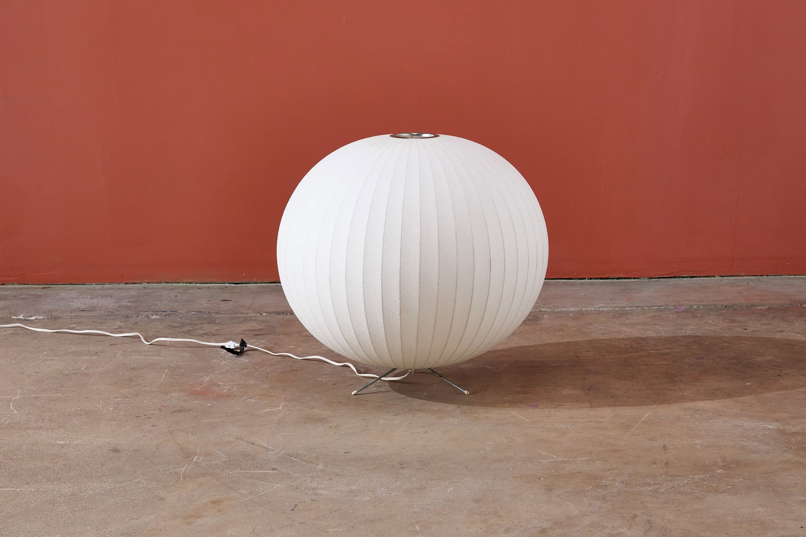 George Nelson + Associates, Large 'Bubble' Table Lamp - 2