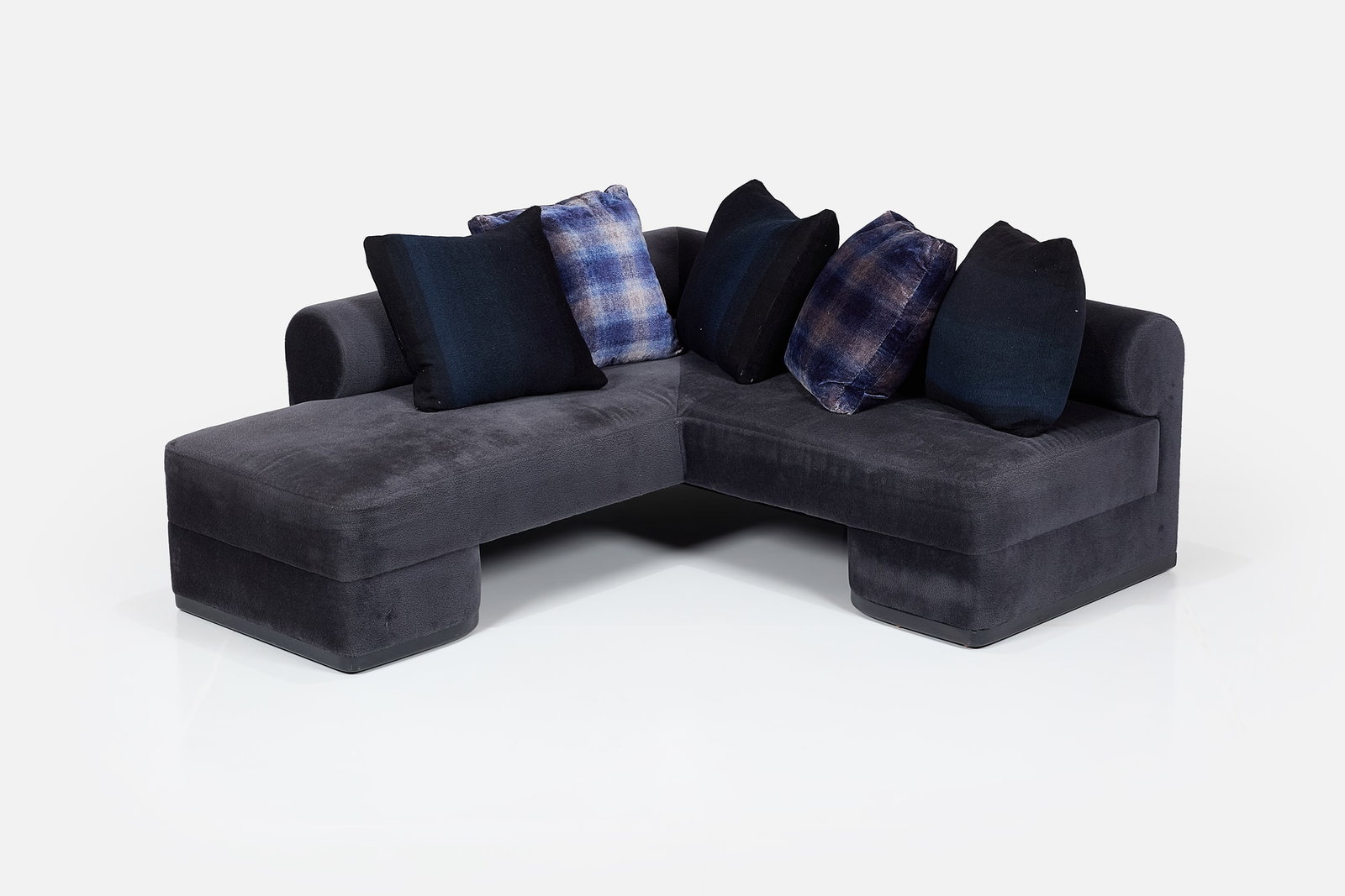 Custom, L-Shaped Banquette (1 of 13)