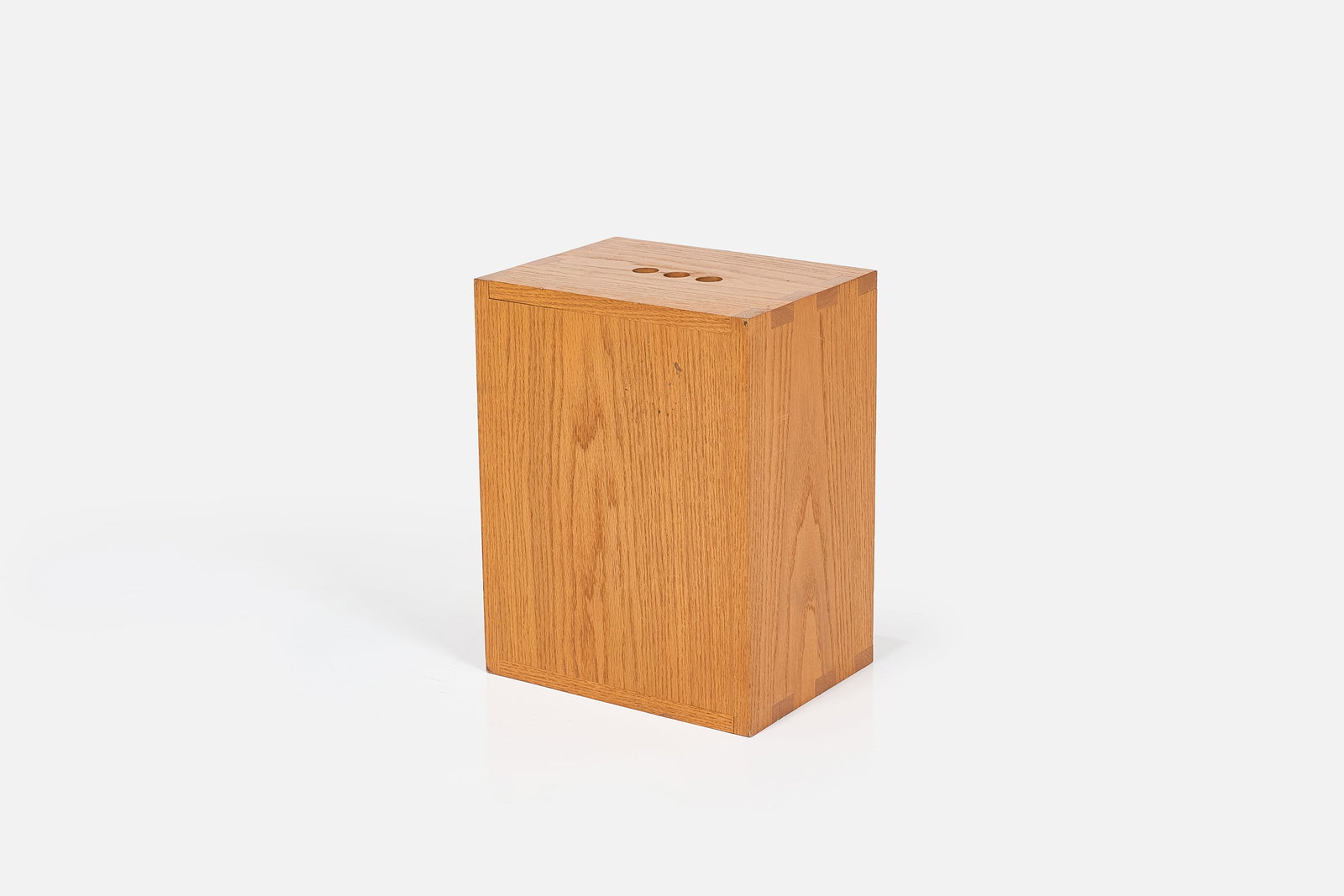 Michael Boyd, 'Applebox' Stool