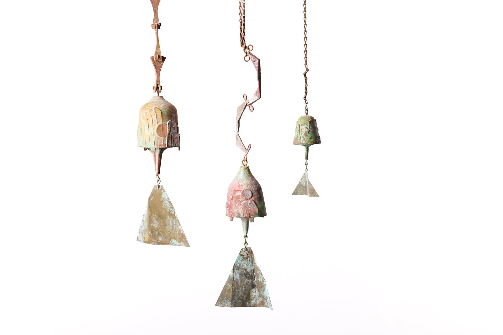 Paolo Soleri, Windbells (3): PAOLO SOLERI Set of three windbells, late 20th century Bronze, copper. Produced at Arcosanti, Mayer, AZ. With applied maker's mark. Largest: 21" H x 5.75" W