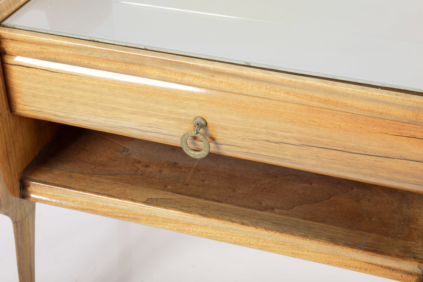 Italian, Nightstands (2) - 16