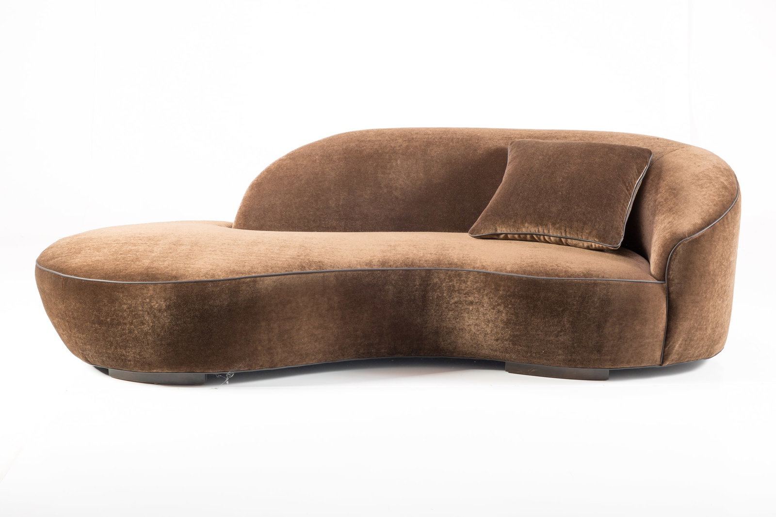 Vladimir Kagan, 'Cloud' Sofa (1 of 9)