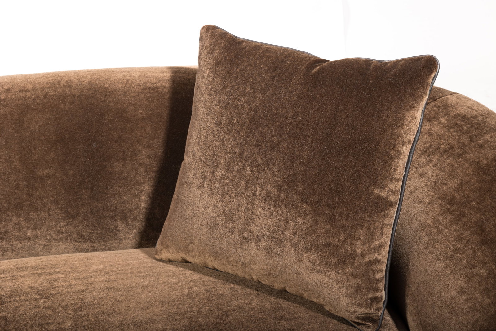 Vladimir Kagan, 'Cloud' Sofa - 5