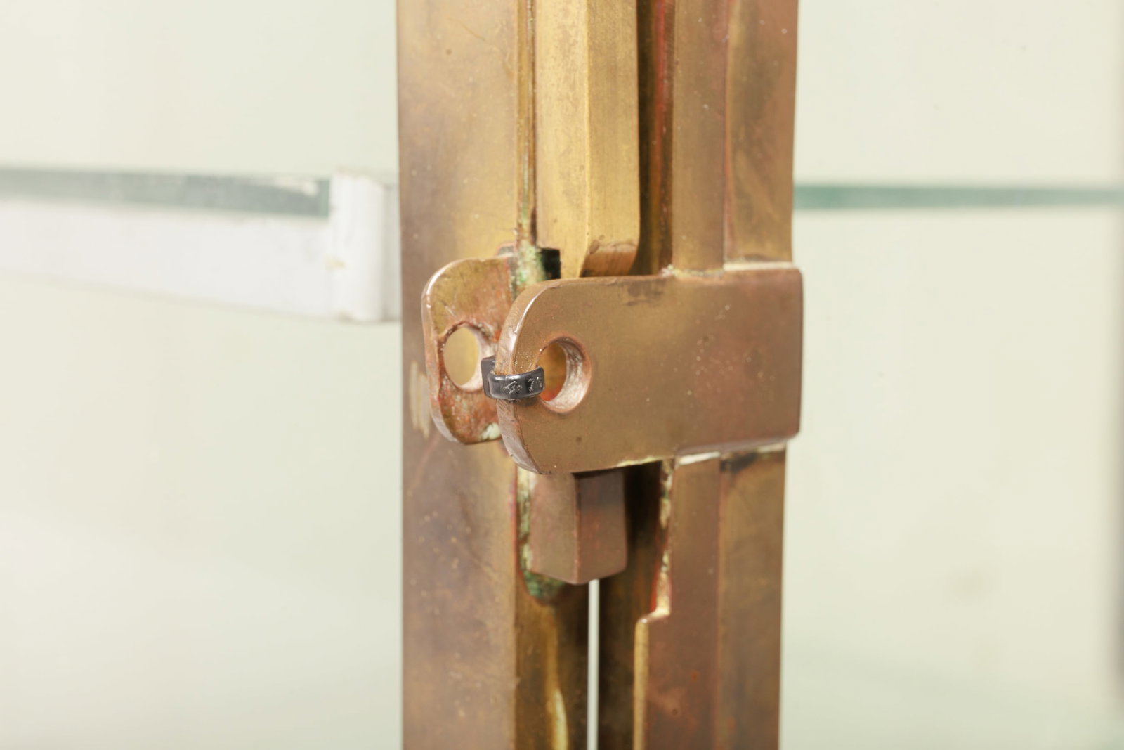 American, Bronze Vitrine - 2
